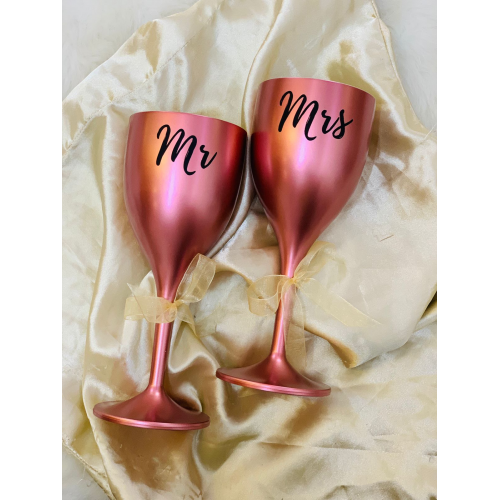 Non Breakable Couple Wine Glass Gift Set - Mr. & Mrs Wine Glasses - Set of 2 - Rose Gold