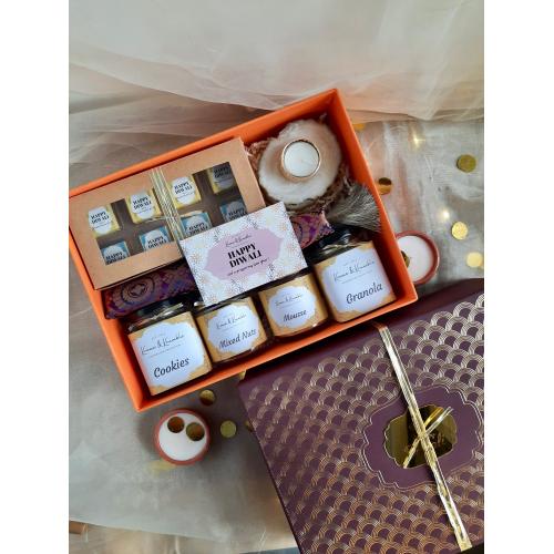 DIWALI HAMPER GIFT BOX (MUMBAI DELIVERY ONLY)